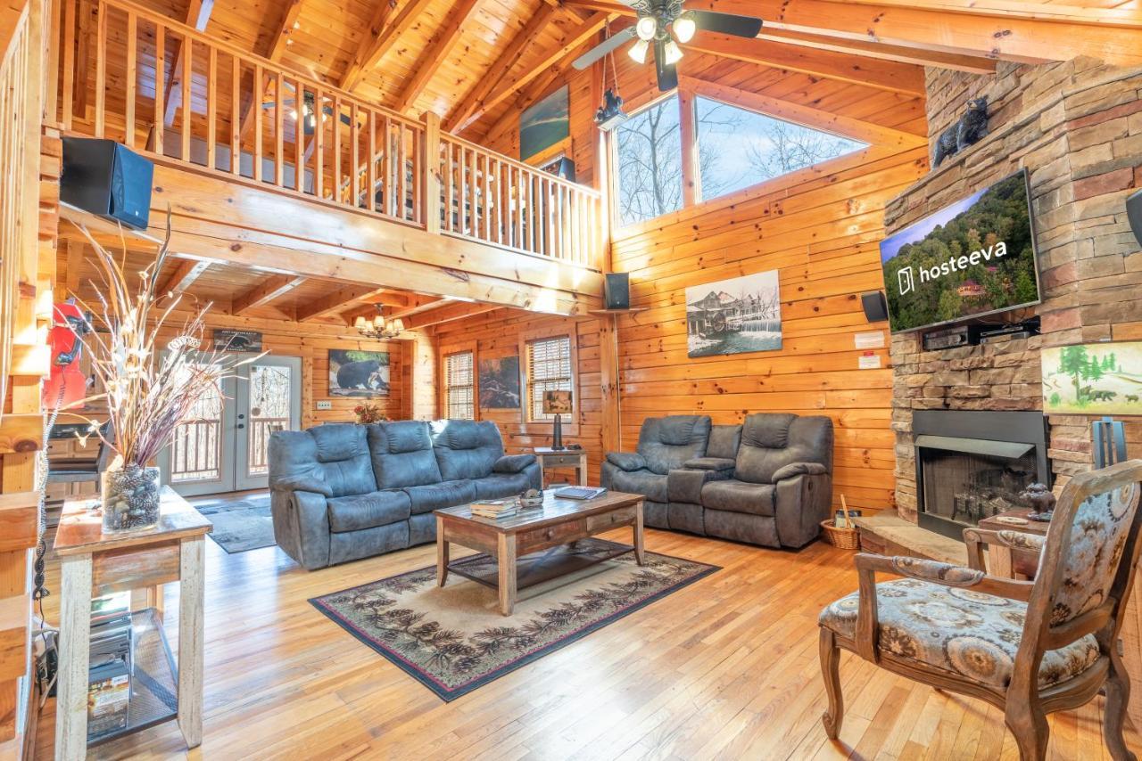 Comfort Cabin Bearway To Heaven W Private Hot Tub Pigeon Forge Εξωτερικό φωτογραφία