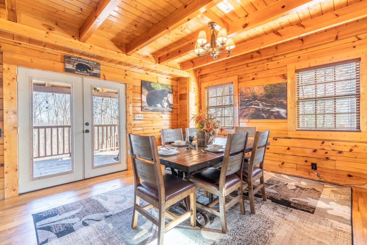Comfort Cabin Bearway To Heaven W Private Hot Tub Pigeon Forge Εξωτερικό φωτογραφία