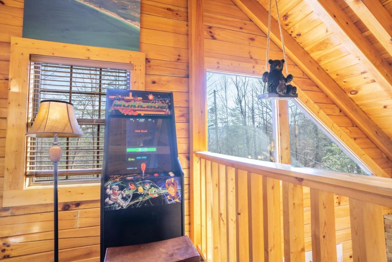 Comfort Cabin Bearway To Heaven W Private Hot Tub Pigeon Forge Εξωτερικό φωτογραφία