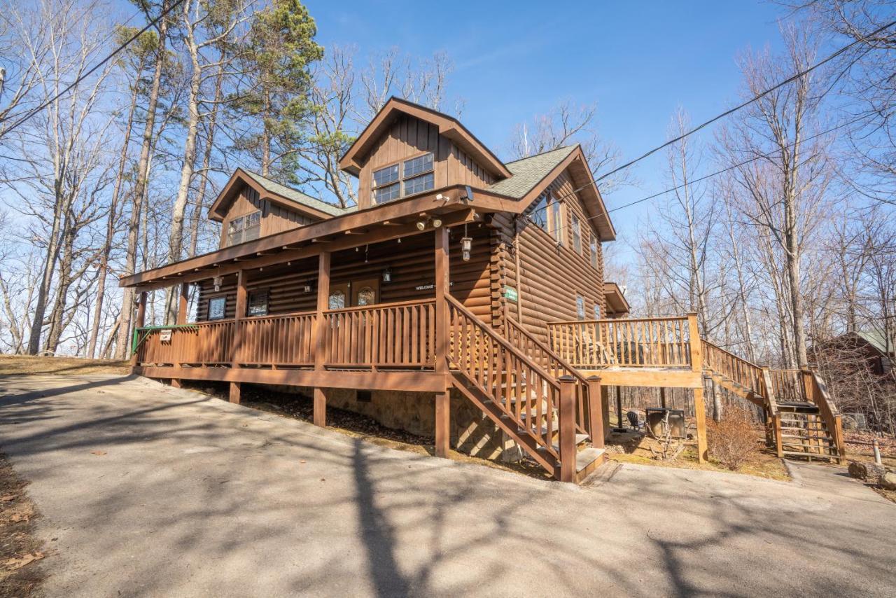Comfort Cabin Bearway To Heaven W Private Hot Tub Pigeon Forge Εξωτερικό φωτογραφία