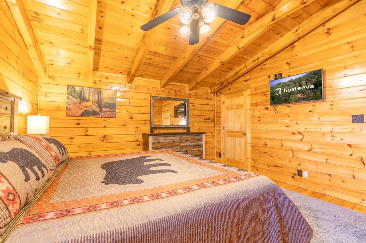 Comfort Cabin Bearway To Heaven W Private Hot Tub Pigeon Forge Εξωτερικό φωτογραφία